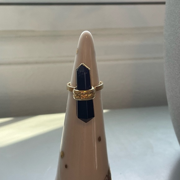 Robyn Rhodes amethyst statement ring - Picture 2 of 4